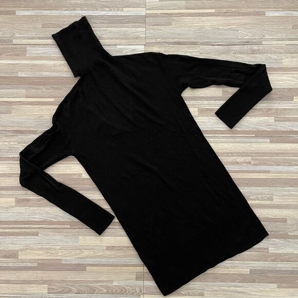 TROUVE Keyhole Sweater - Picture 3 of 3